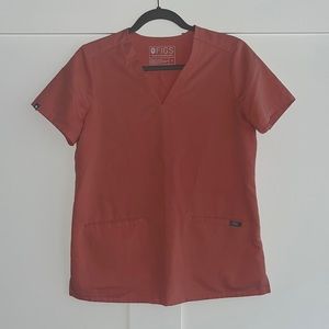 Figs - Casma Three Pocket - Coral - S